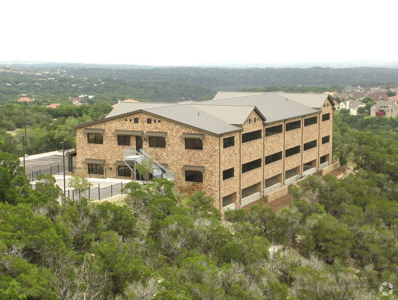 More Photos Of 2951 Ranch Road 620 S, Lakeway Office For Lease