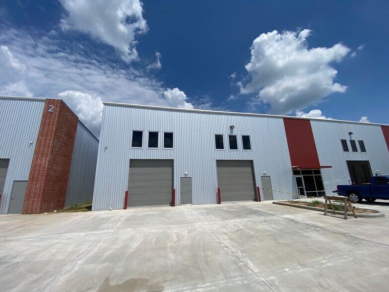 More Photos Of 22131 Rothwood Rd, Spring Unknown For Lease