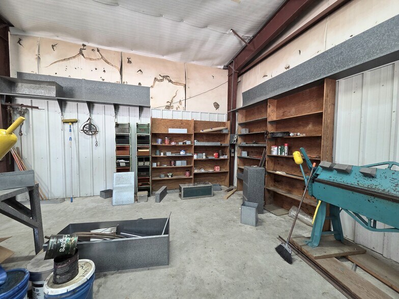 More Photos Of 1410 FM 2854 Rd, Conroe Industrial For Lease