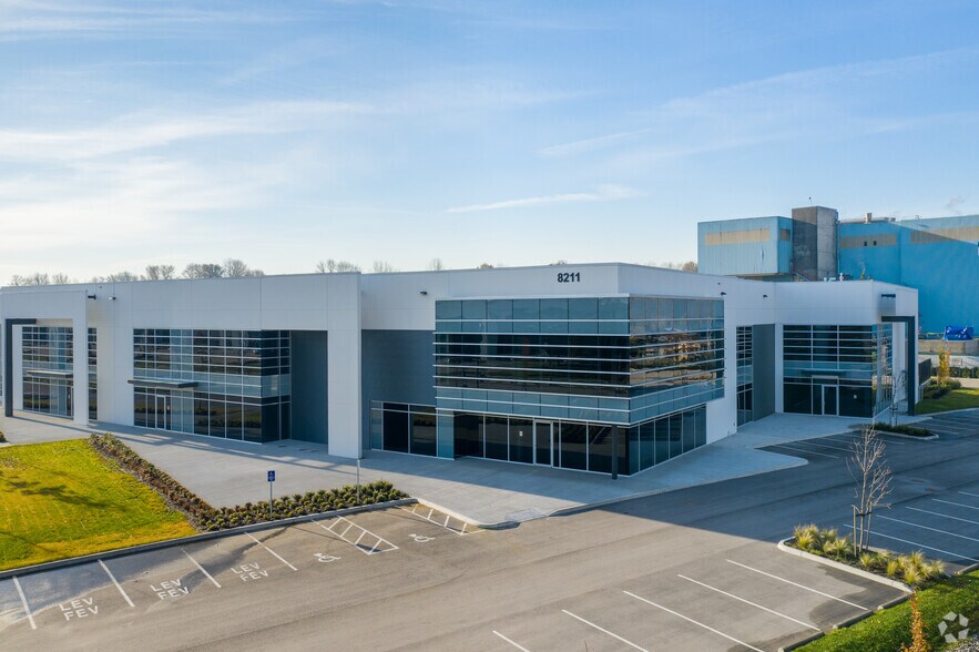 More Photos Of 8211 Fraser Reach Crt, Burnaby Warehouse For Lease