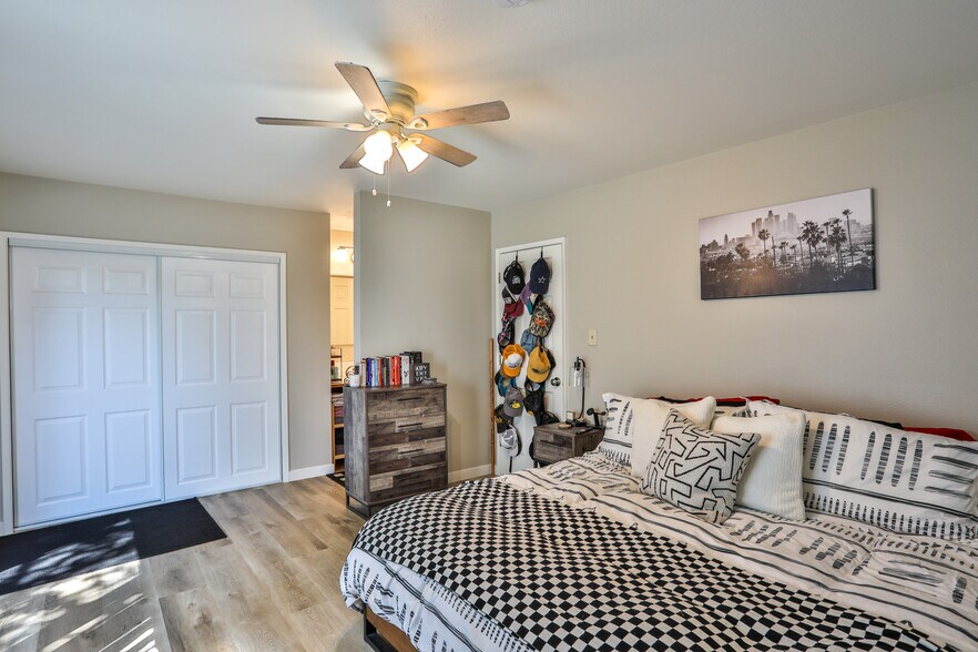 More Photos Of 306 E Foothill Blvd, Glendora Apartments For Sale