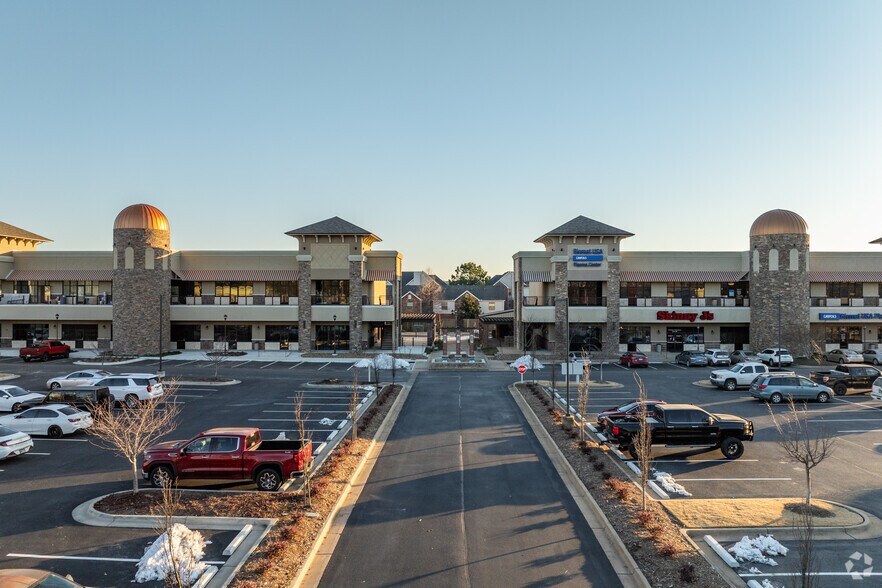 More Photos Of 2235 Dave Ward Dr, Conway Storefront Retail Office For Lease