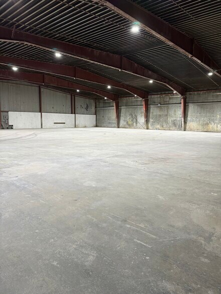 More Photos Of 660 W Billinis Rd, Salt Lake City Warehouse For Lease