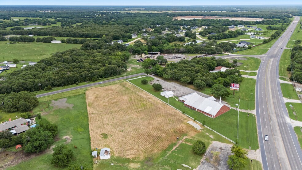 More Photos Of 3.0 Acres 276 W hwy, Quinlan Land For Sale