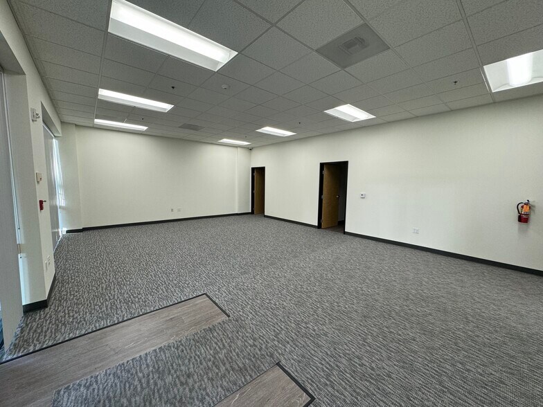 More Photos Of 16027 Carmenita Rd, Cerritos Warehouse For Lease