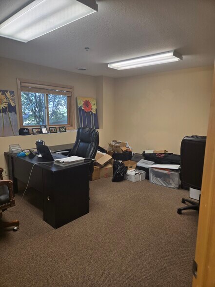 More Photos Of 3169 Fernbrook Ln N, Plymouth Office For Sale