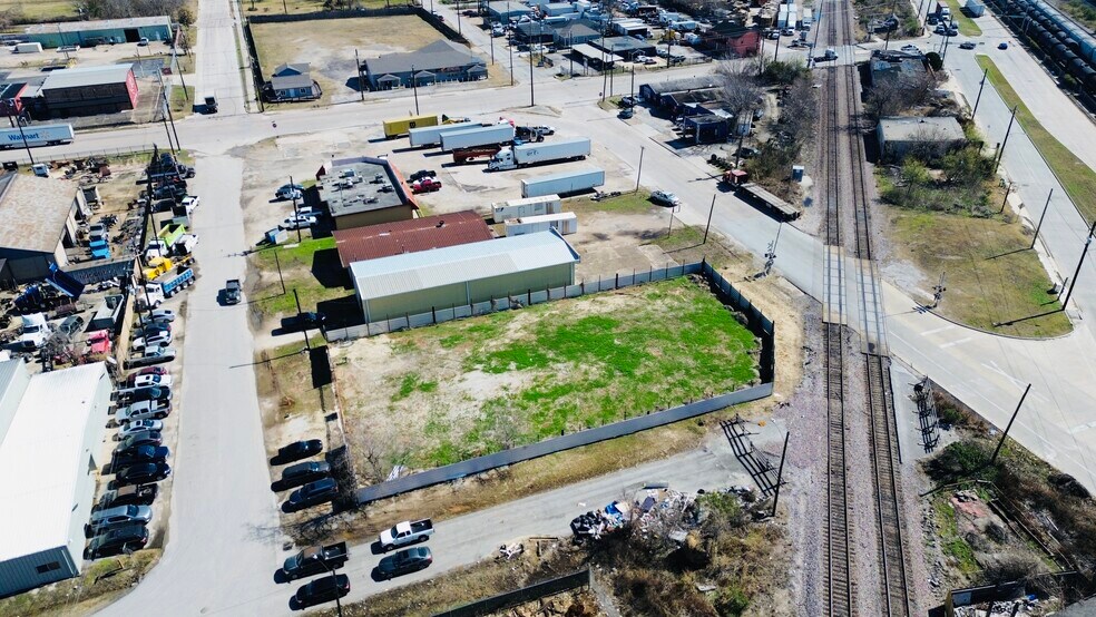 More Photos Of 2323 Daugherty St, Houston Land For Lease