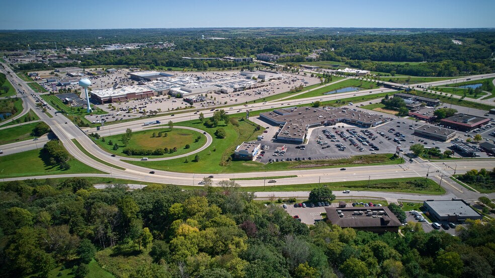 More Photos Of 1290-1300 Salem Rd SW, Rochester General Retail For Lease