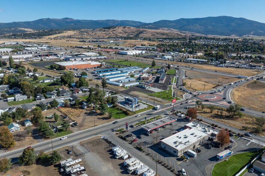 More Photos Of 1204 N Barker Rd, Spokane Valley Freestanding For Lease