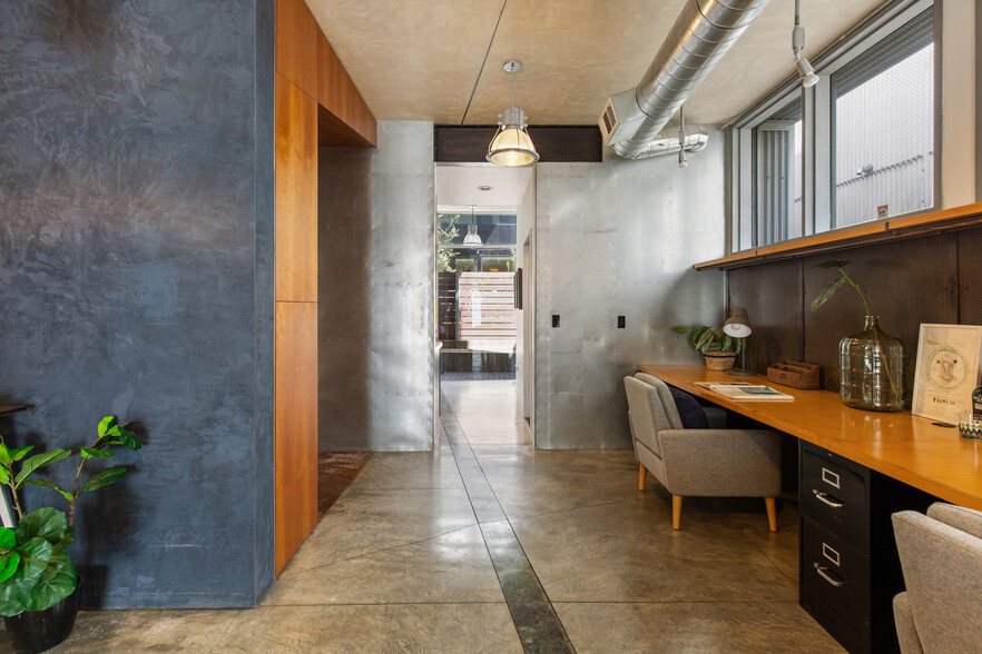 More Photos Of 755-757 Folger Ave, Berkeley Office For Sale