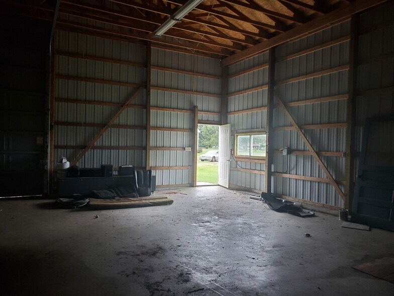 More Photos Of 38738 County Road 374, Paw Paw Land For Sale