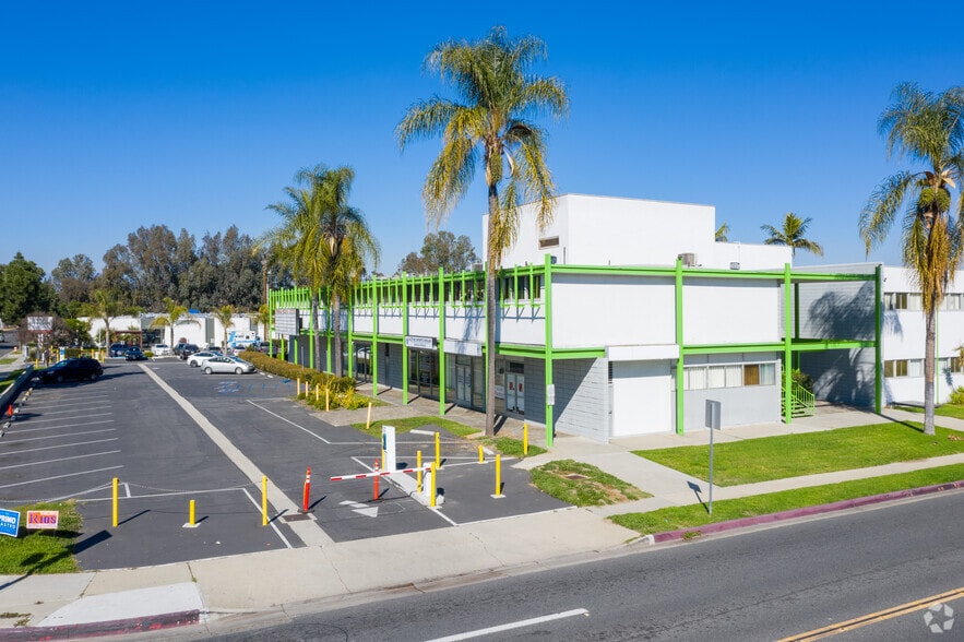 More Photos Of 13330 Bloomfield Ave, Norwalk Medical For Sale