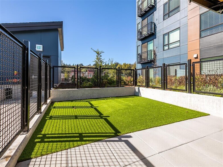 More Photos Of 2200 W Meeker St, Kent Apartments For Lease