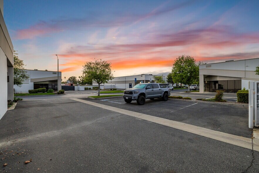 More Photos Of 859 Meridian St, Irwindale Warehouse For Sale