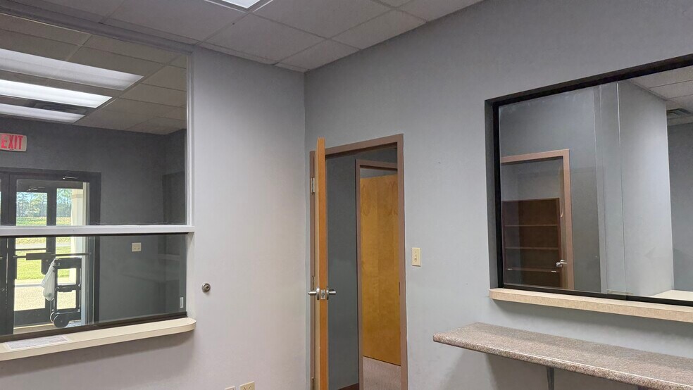 More Photos Of 1203 Industrial Park Rd, South Fulton Medical For Lease
