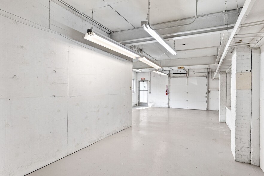 More Photos Of 3 W End, Rochelle Park Office For Lease