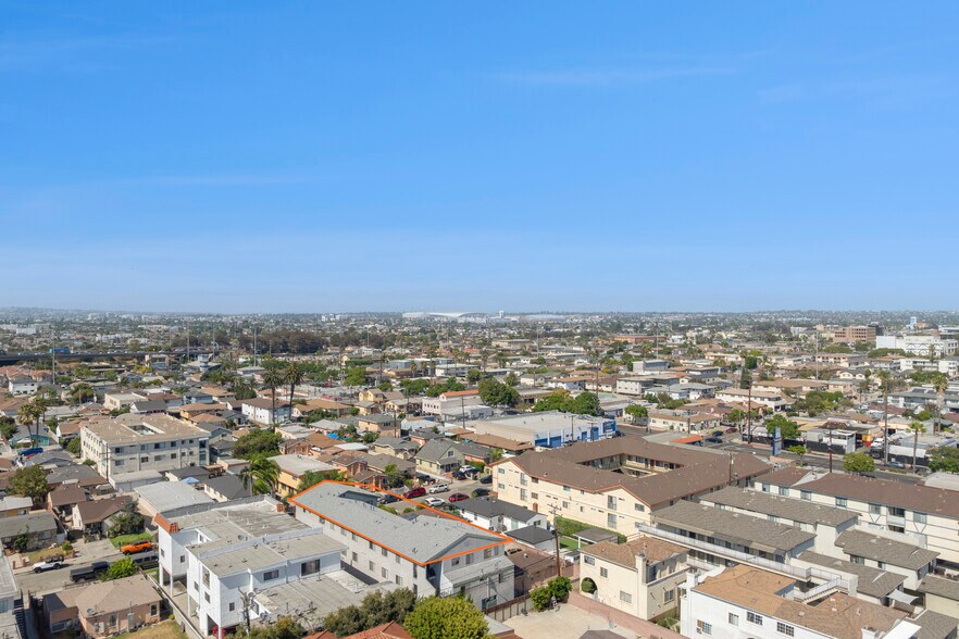 More Photos Of 4838 W 118th St, Hawthorne Apartments For Sale