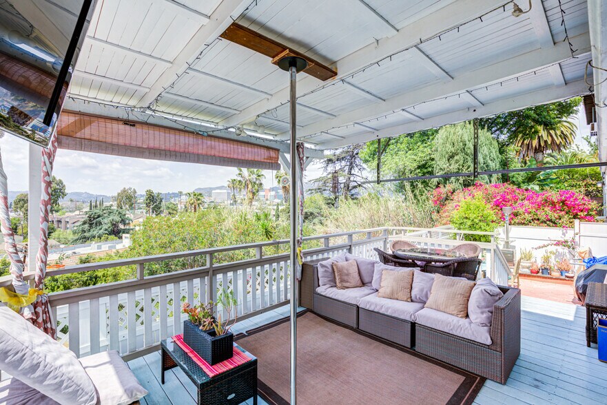 More Photos Of 921 Manzanita St, Los Angeles Apartments For Sale