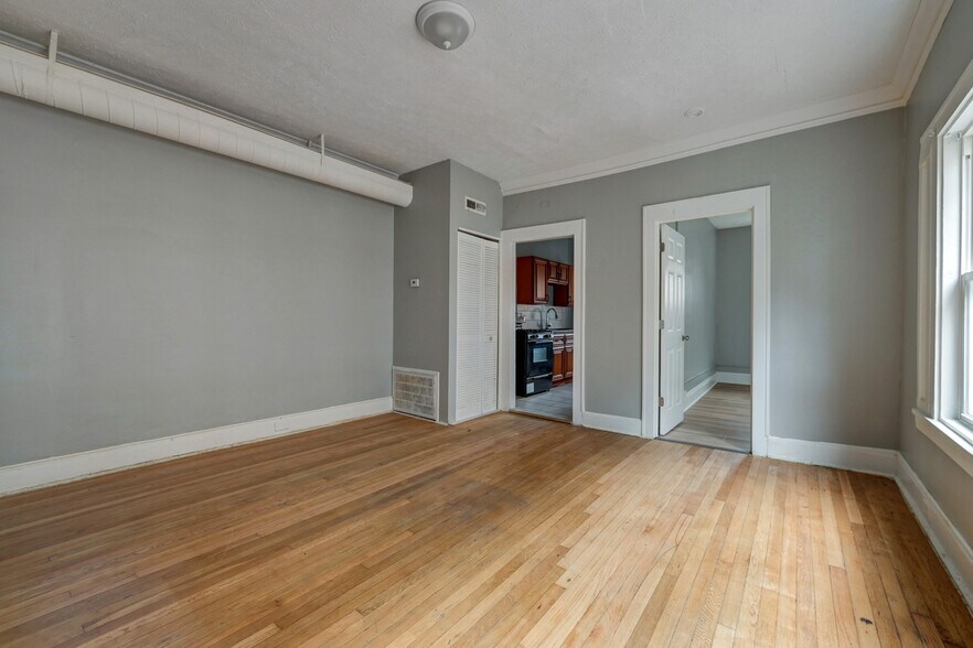 More Photos Of 14120 Superior Rd, Cleveland Multifamily For Sale