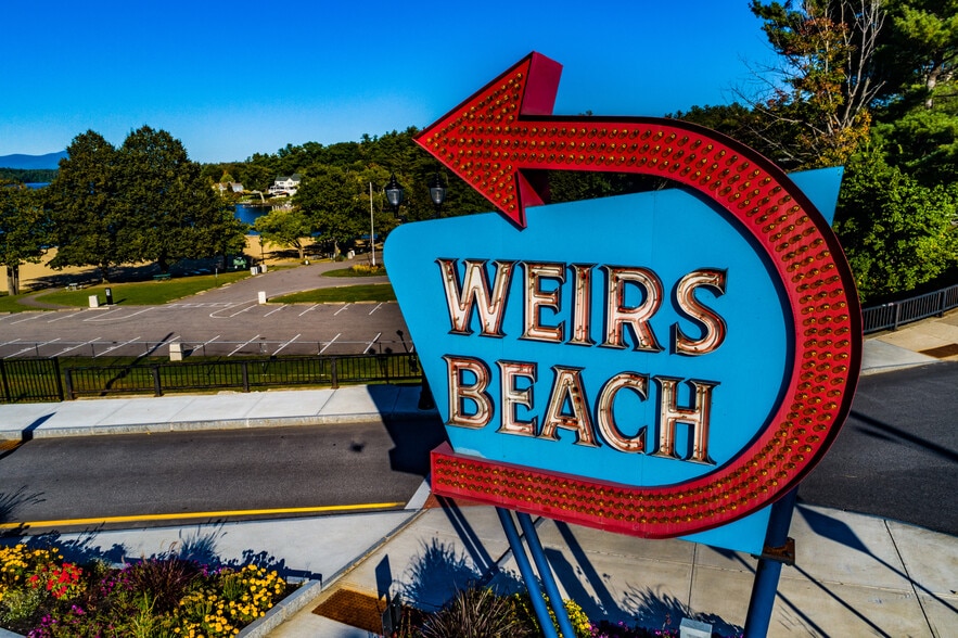 More Photos Of 691 Endicott St N, Laconia Restaurant For Sale