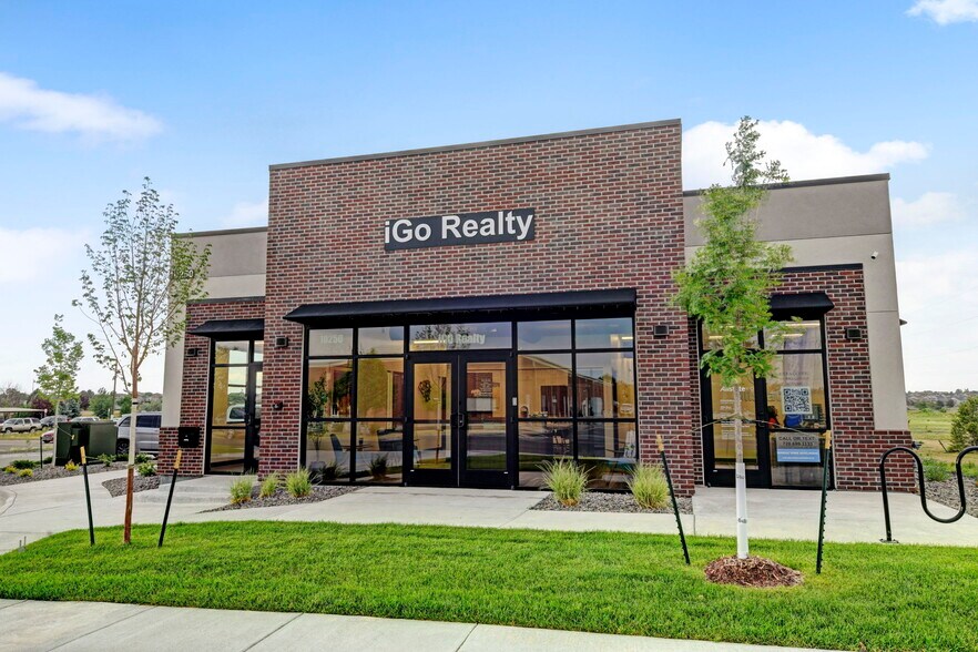 Primary Photo Of 10250 Idalia St, Commerce City Office For Lease