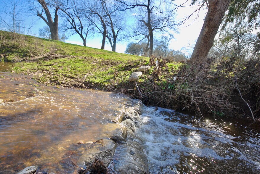 More Photos Of 1000 Old Lytton Springs Rd, Lockhart Land For Sale