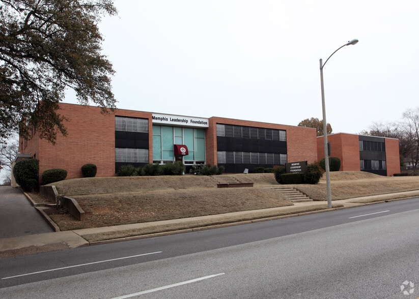 More Photos Of 1548-1556 Poplar Ave, Memphis Office For Lease
