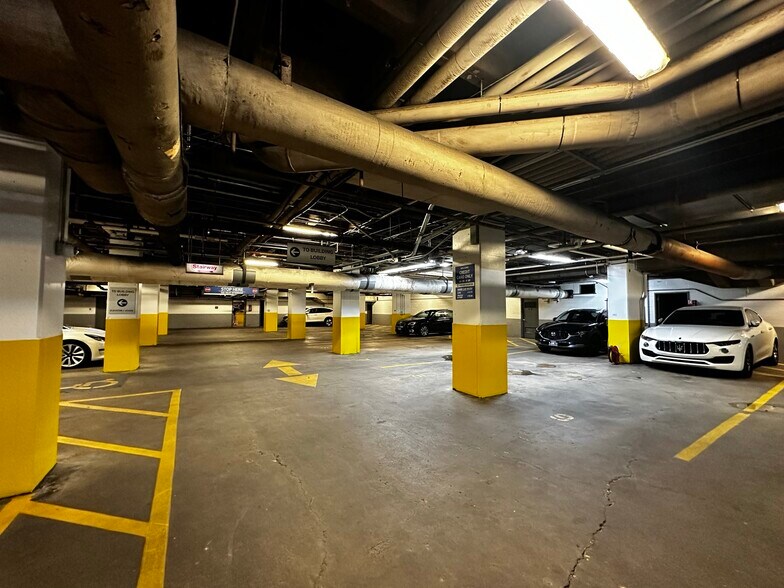 More Photos Of 111 W Jackson Blvd, Chicago Office For Lease