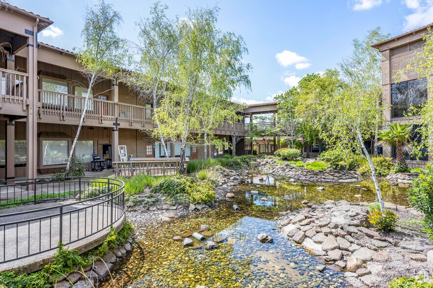 More Photos Of 151 N Sunrise Ave, Roseville Unknown For Lease