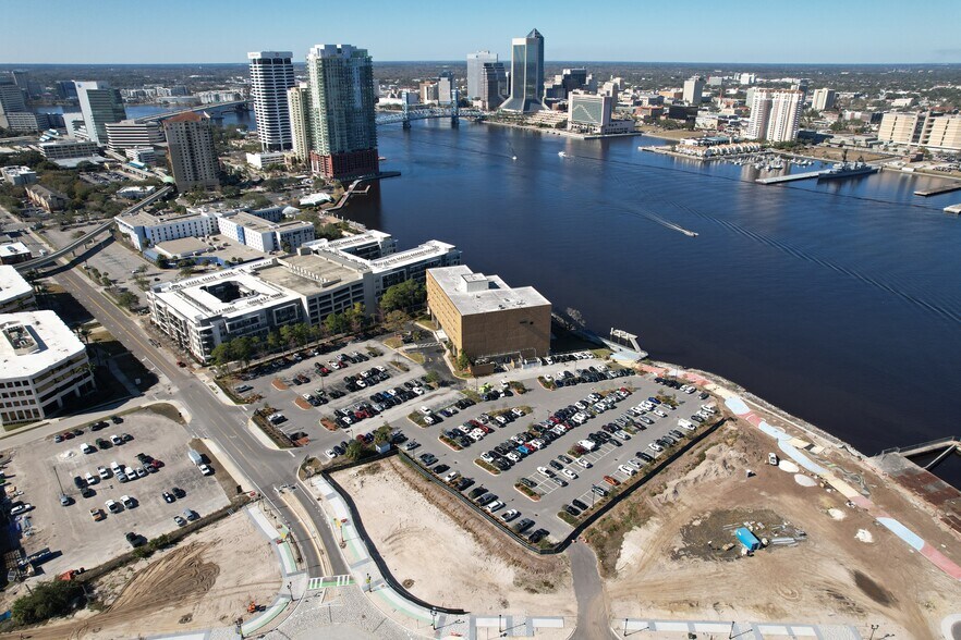 More Photos Of 1701 Prudential Dr, Jacksonville Office Residential For Sale