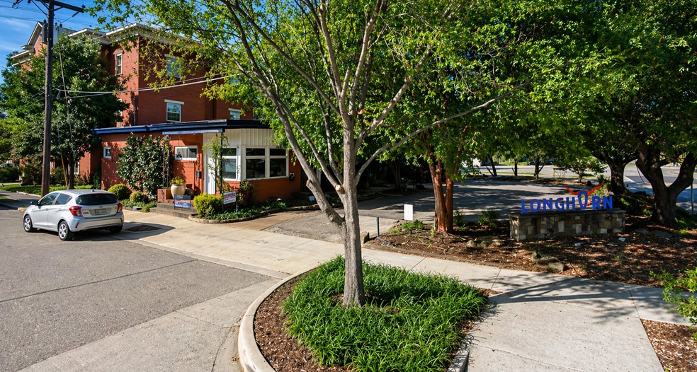 Primary Photo Of 204 S Kentucky St, McKinney Office Residential For Sale