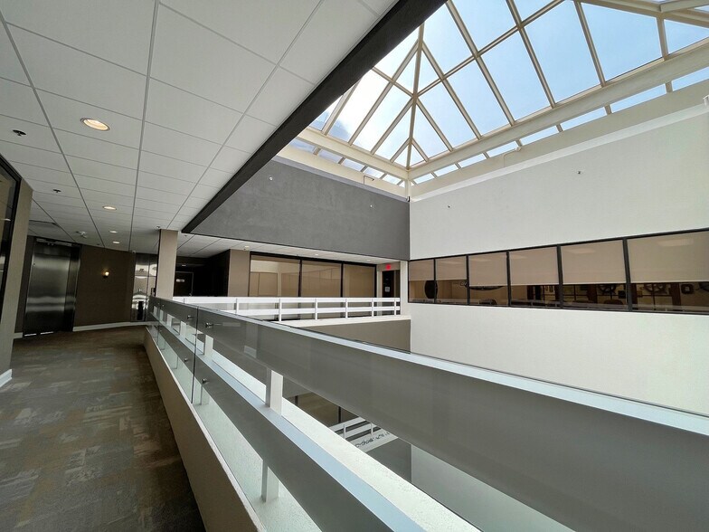 More Photos Of 4901 NW 17th Way, Fort Lauderdale Office For Lease