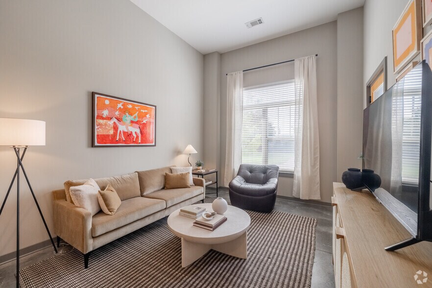 More Photos Of 120 S 5th St, Nashville Apartments For Lease