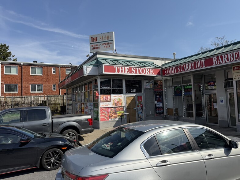 More Photos Of 3811 Hamilton St, Hyattsville General Retail For Lease