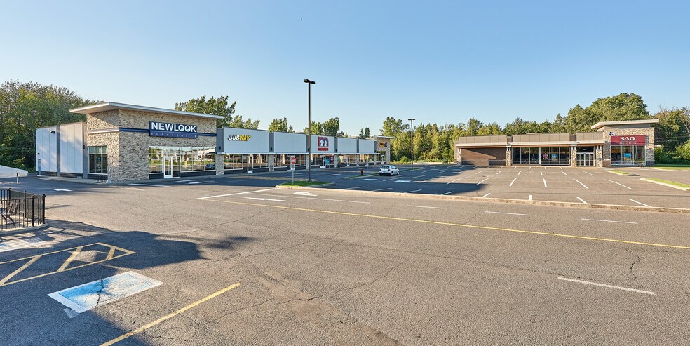 More Photos Of 340 Boul Poliquin, Sorel-tracy Unknown For Lease