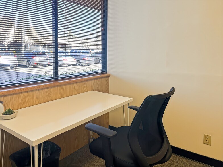 More Photos Of 131 Stony Cir, Santa Rosa Coworking Space