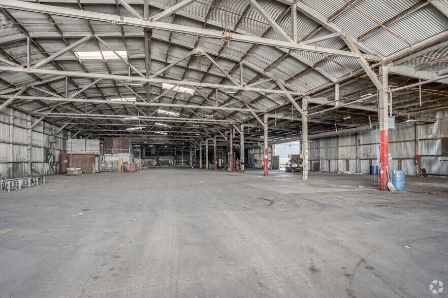 More Photos Of 1980 Kusel Rd, Oroville Manufacturing For Lease