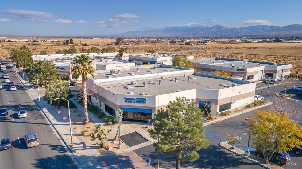 More Photos Of 608 E Rancho Vista Blvd, Palmdale Service For Sale