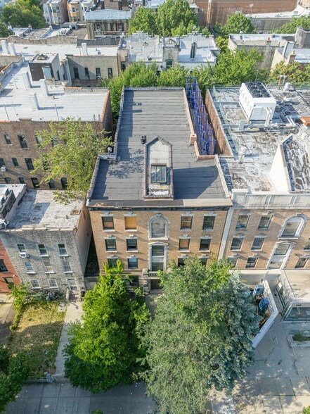 More Photos Of 554 Eastern Pky, Brooklyn Apartments For Sale