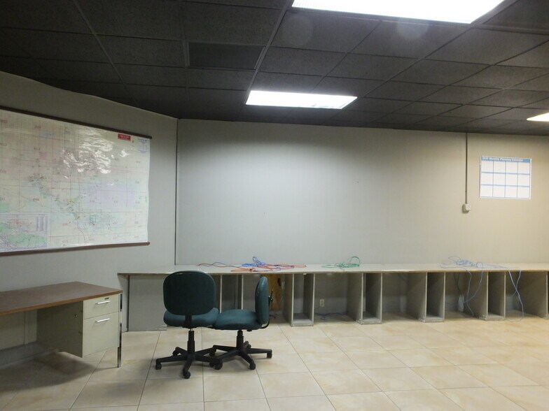 More Photos Of 44143-44147 20th St W, Lancaster Medical For Sale