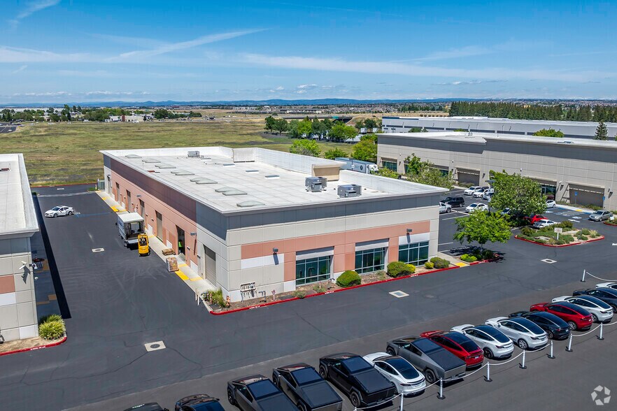 More Photos Of 1104 Tinker Rd, Rocklin Unknown For Lease