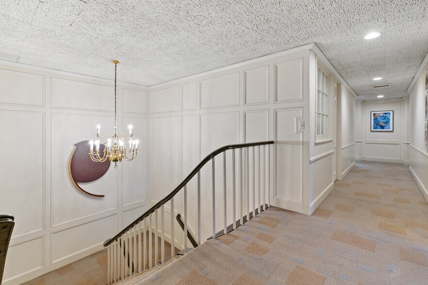 More Photos Of 815 Moraga Dr, Los Angeles Medical For Sale