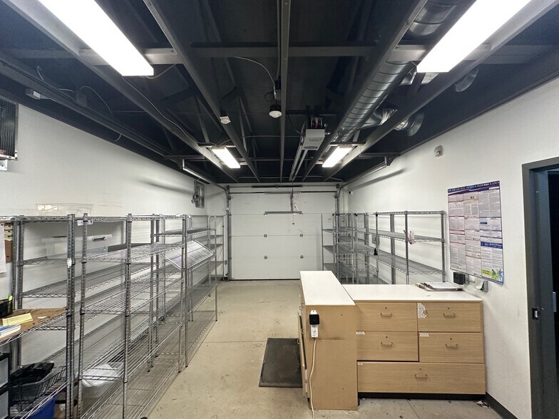 More Photos Of 1965 Peck St, Muskegon Medical For Sale