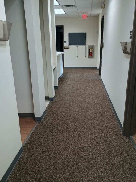 More Photos Of 1181 Virgil Langford Bldg 300 Ste 103 rd, Watkinsville Medical For Lease