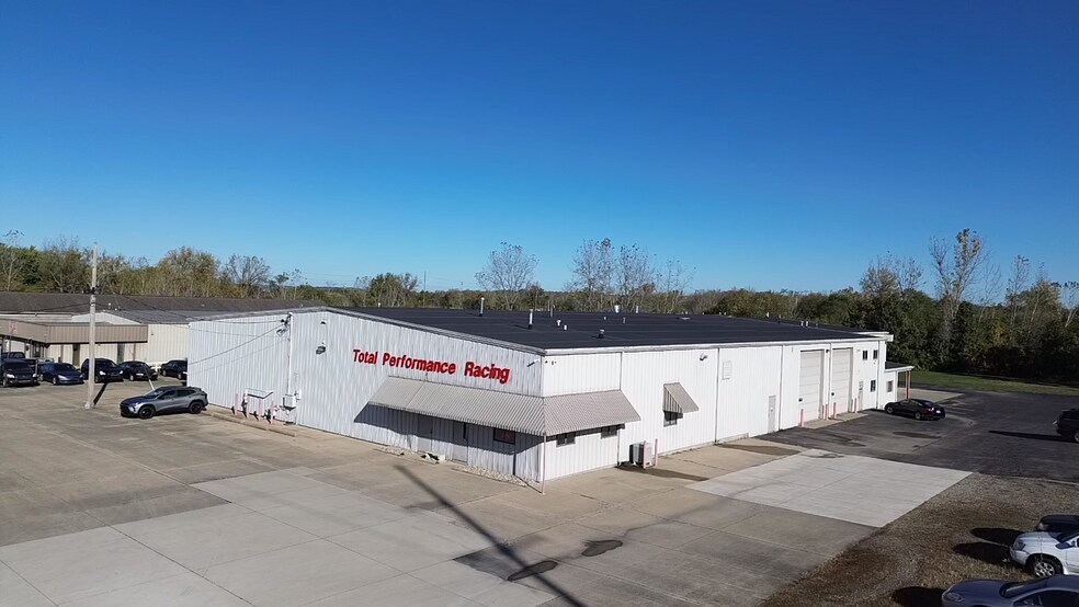 More Photos Of 2720 Symmes Rd, Fairfield Warehouse For Lease