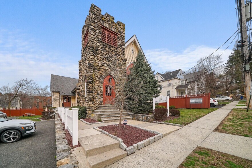 More Photos Of 27 Cleveland St, Valhalla Loft Creative Space For Lease