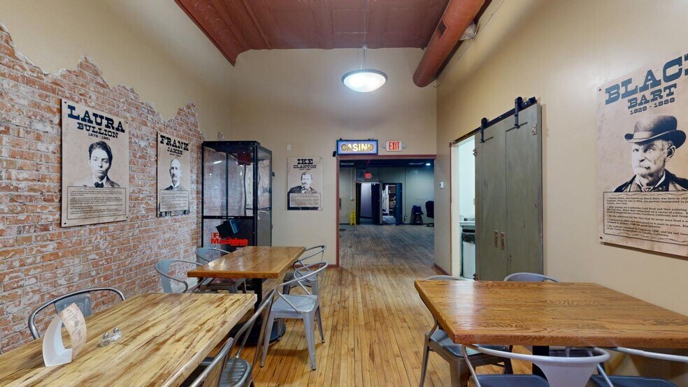 More Photos Of 316 N Center Ave, Hardin Specialty For Sale