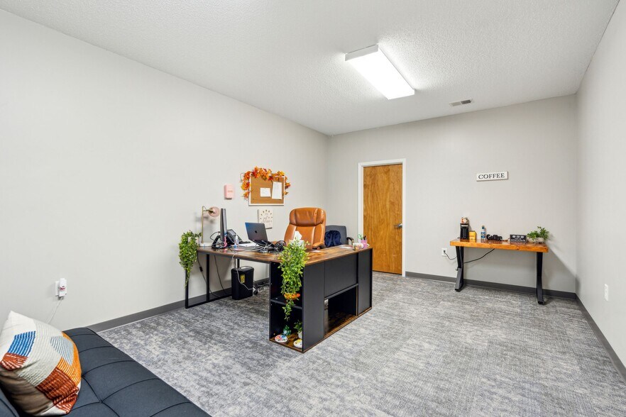 More Photos Of 5880 Rivers Ave, North Charleston Medical For Sale