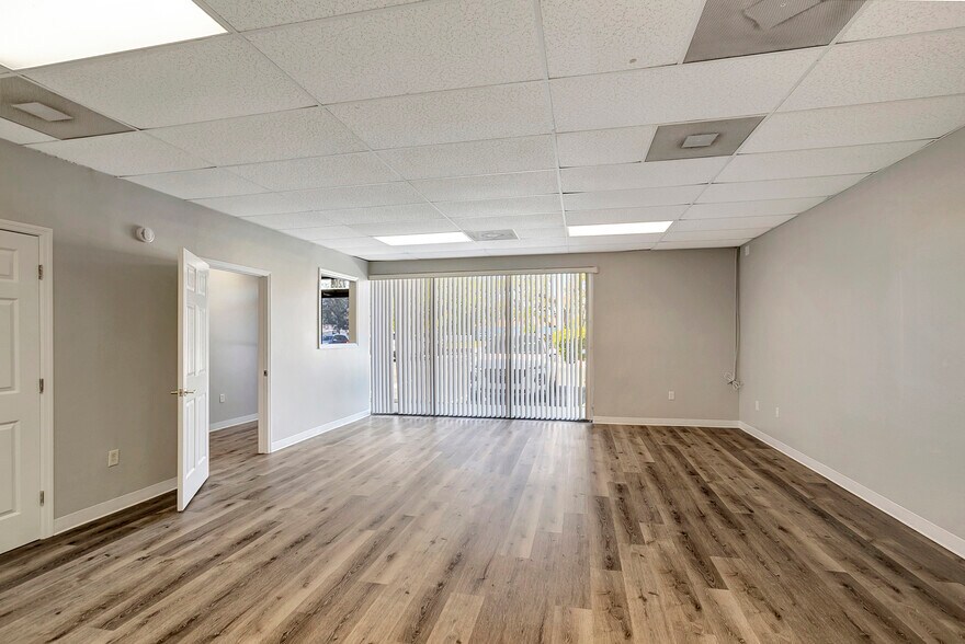 More Photos Of 7204 Massachusetts Ave, New Port Richey Unknown For Lease
