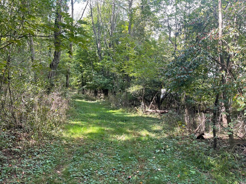 More Photos Of 2807 Columbus Rd NE, Canton Land For Sale